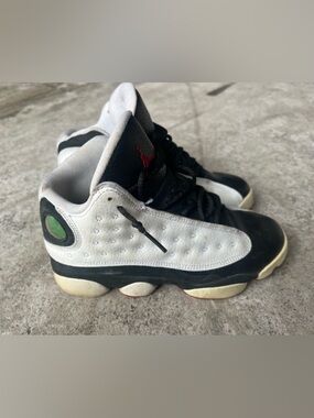 Nike White & Black Low-Top with Red Jumpman Accent. 4.5 Youth